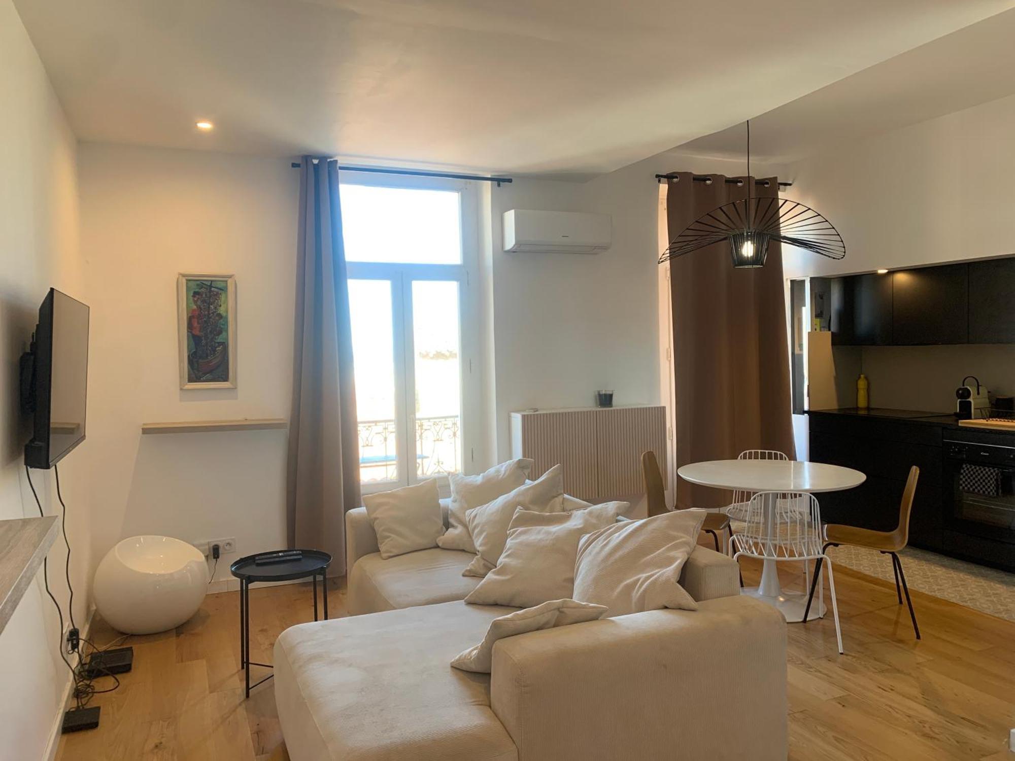 La Grande Bleue Deux Chambres Vue Mer 塞特港 外观 照片